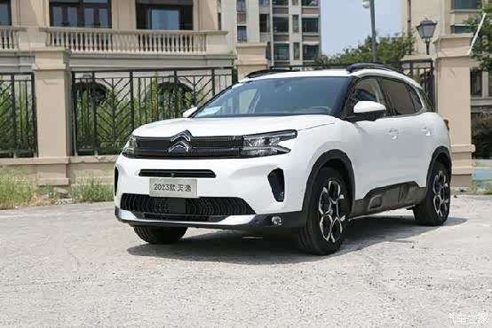 体验不一样的惊喜试驾2023款天逸