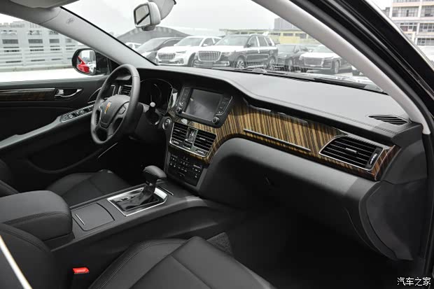 当前位置:>昆明>捷通达云南宏胜瑞达红旗店>促销信息>在内饰方面,这台