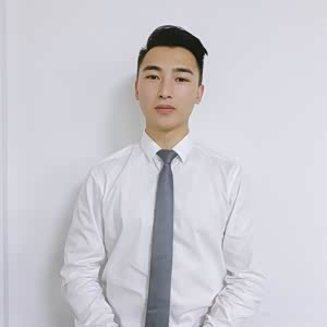 黄小华电话