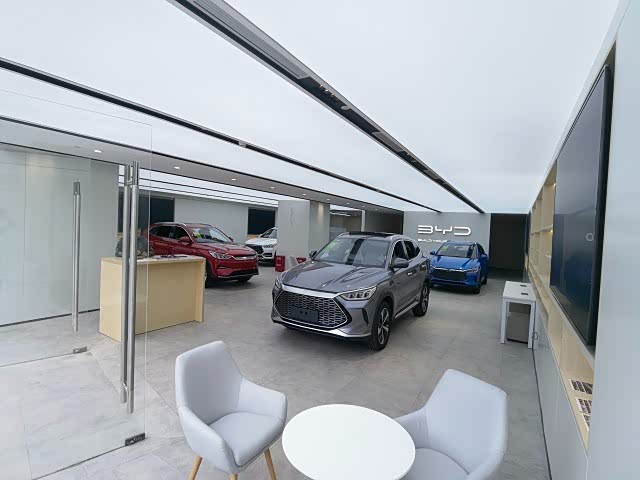 新车展示区