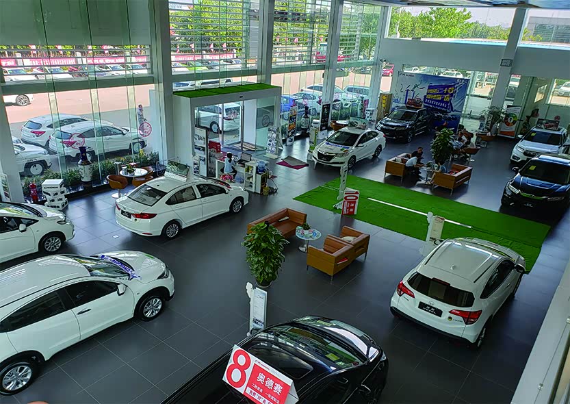新车展示区
