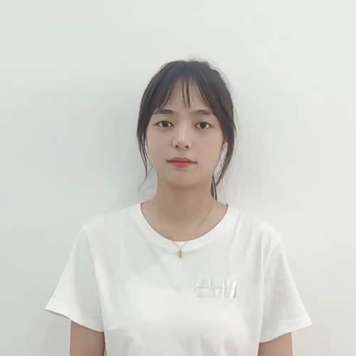 李妮