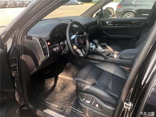 促新款保时捷卡宴性能强劲尽情的驰骋