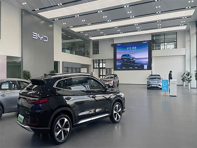 新车展示区
