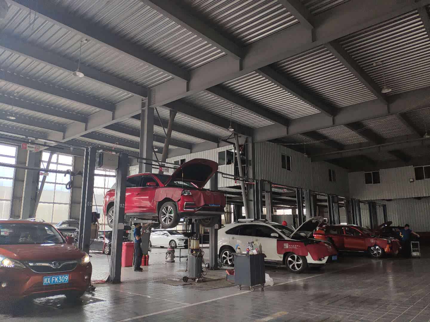 广安锐恒比亚迪4s店