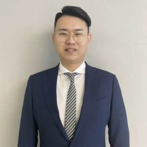 李思博