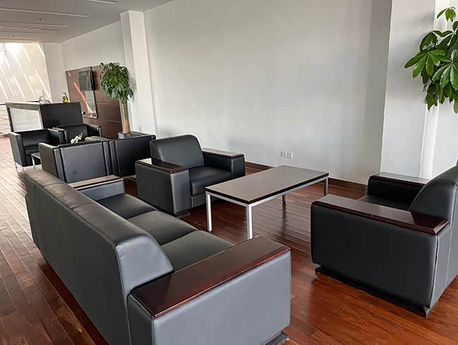 太仓中升奔驰 休息区