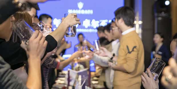 玛莎拉蒂车主俱乐部成立暨答谢晚宴落幕[图]