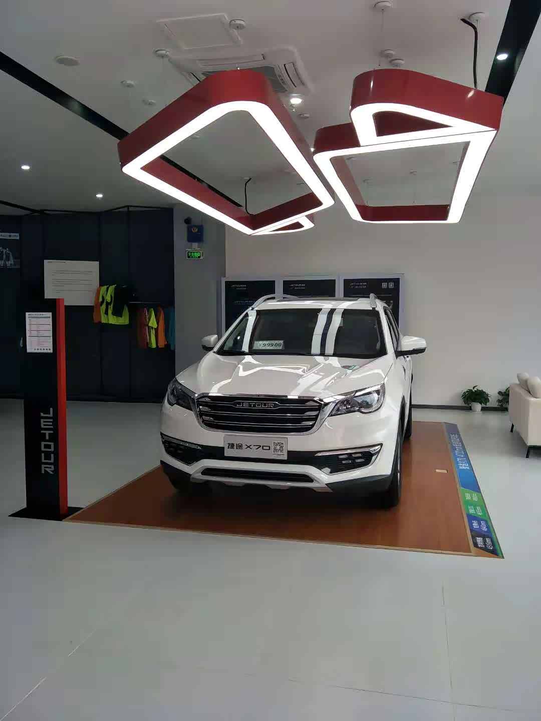 新车展示区