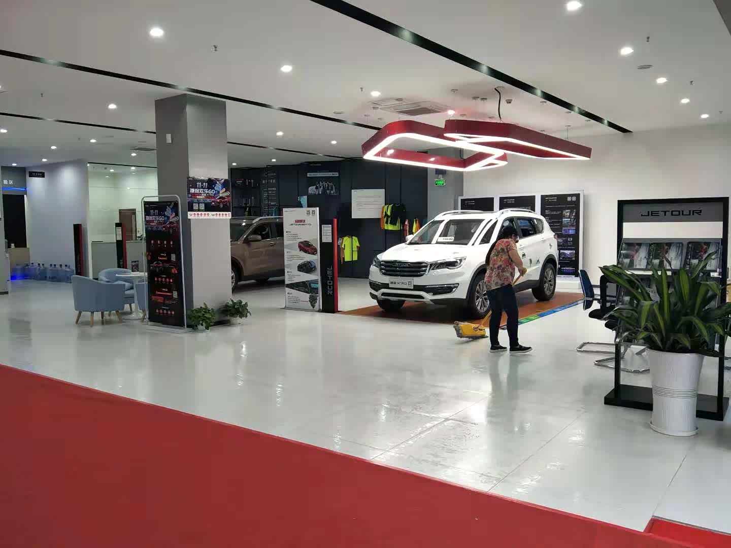 新车展示区