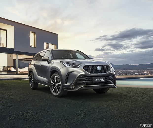 皇冠陆放双擎优惠达18万置换礼遇4000元