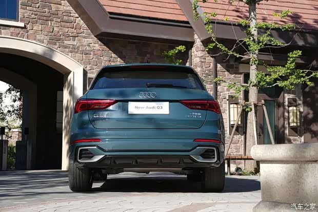 促2024款奥迪q3搭载15t动力升级数字座舱