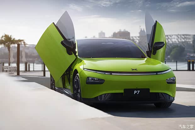 仅需1成首付购小鹏p7即享36期0息政策