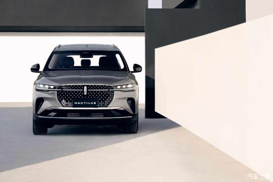 促林肯不断挑战豪华天花板