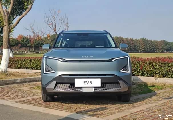 促手握15万预算选纯电家用车起亚ev5