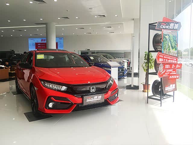 新车展示区