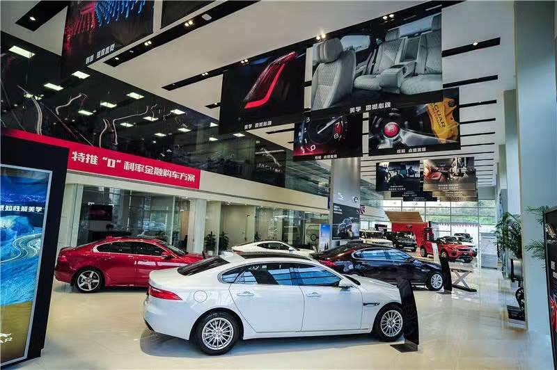 新车展示区