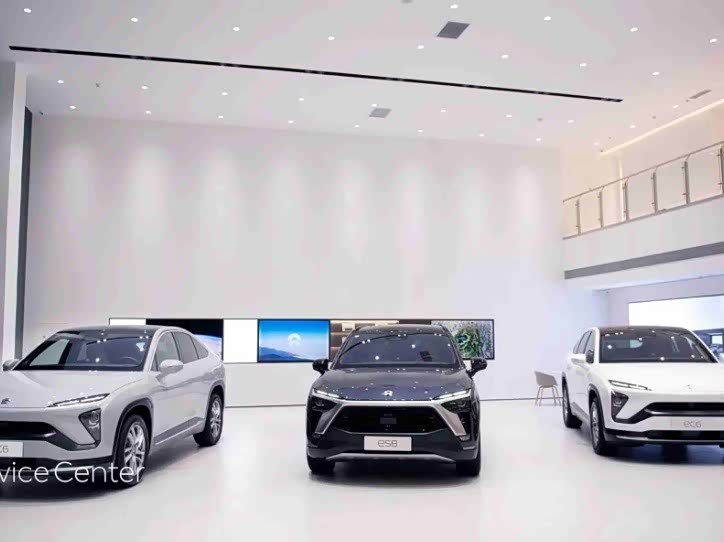 新车展示区
