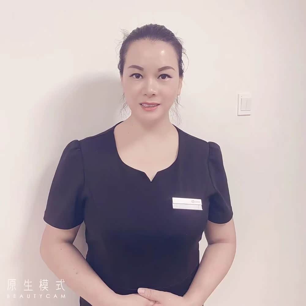 尹利琼