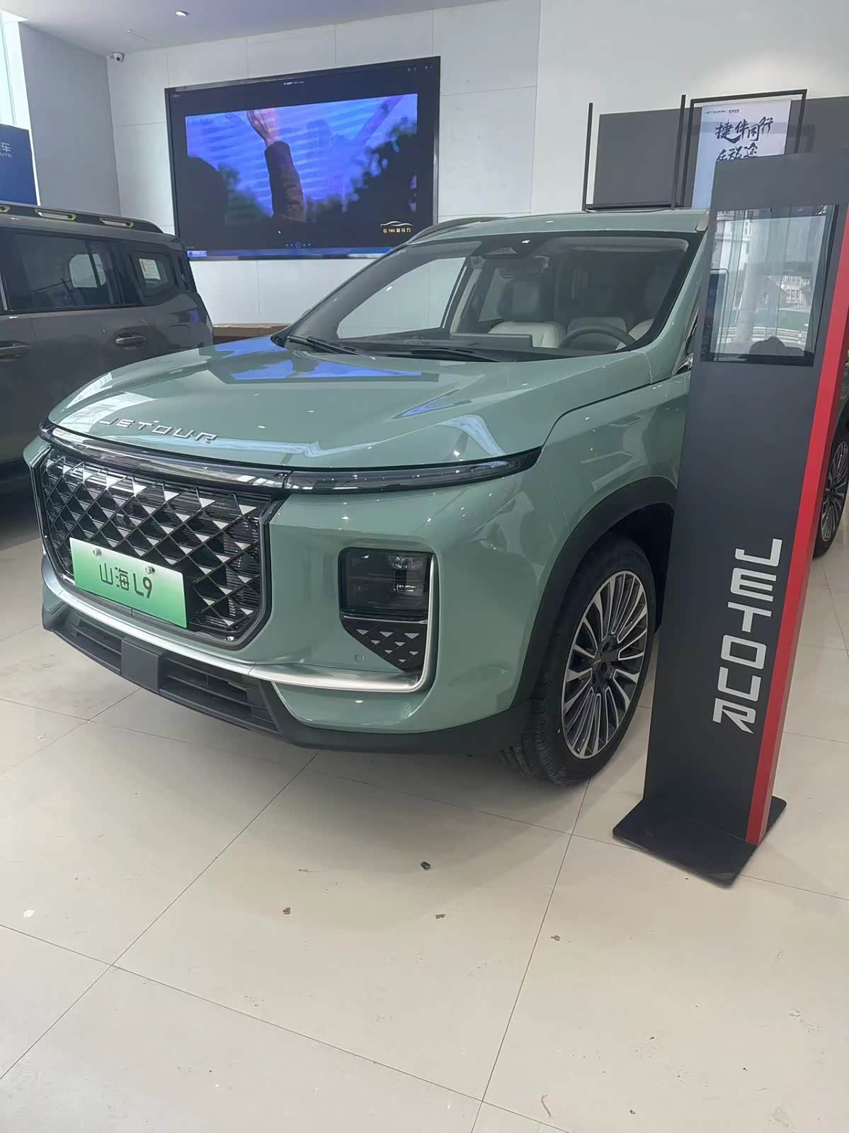 新车展示区
