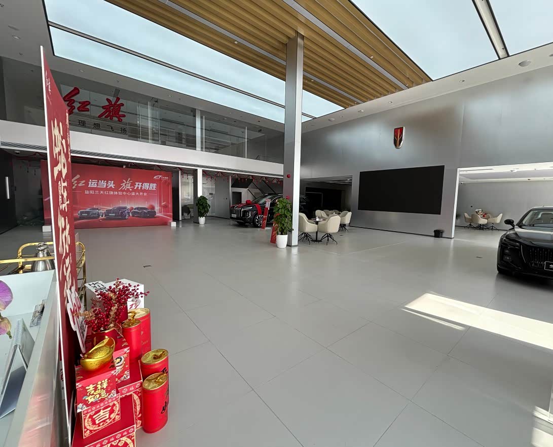 新车展示区