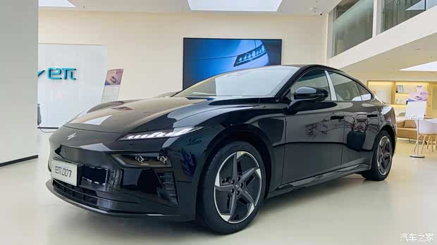 520在西安马腾空奕风店有被奕派007甜到