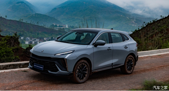 外观媲美百万超跑风行t5evo狂飚版