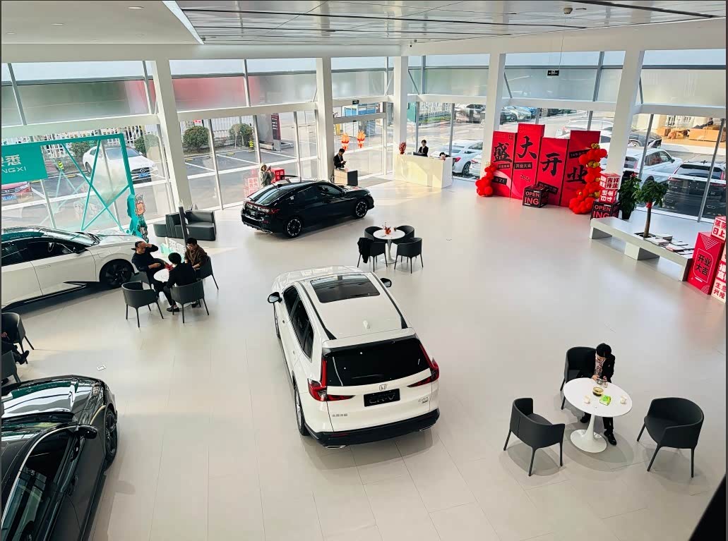 新车展示区