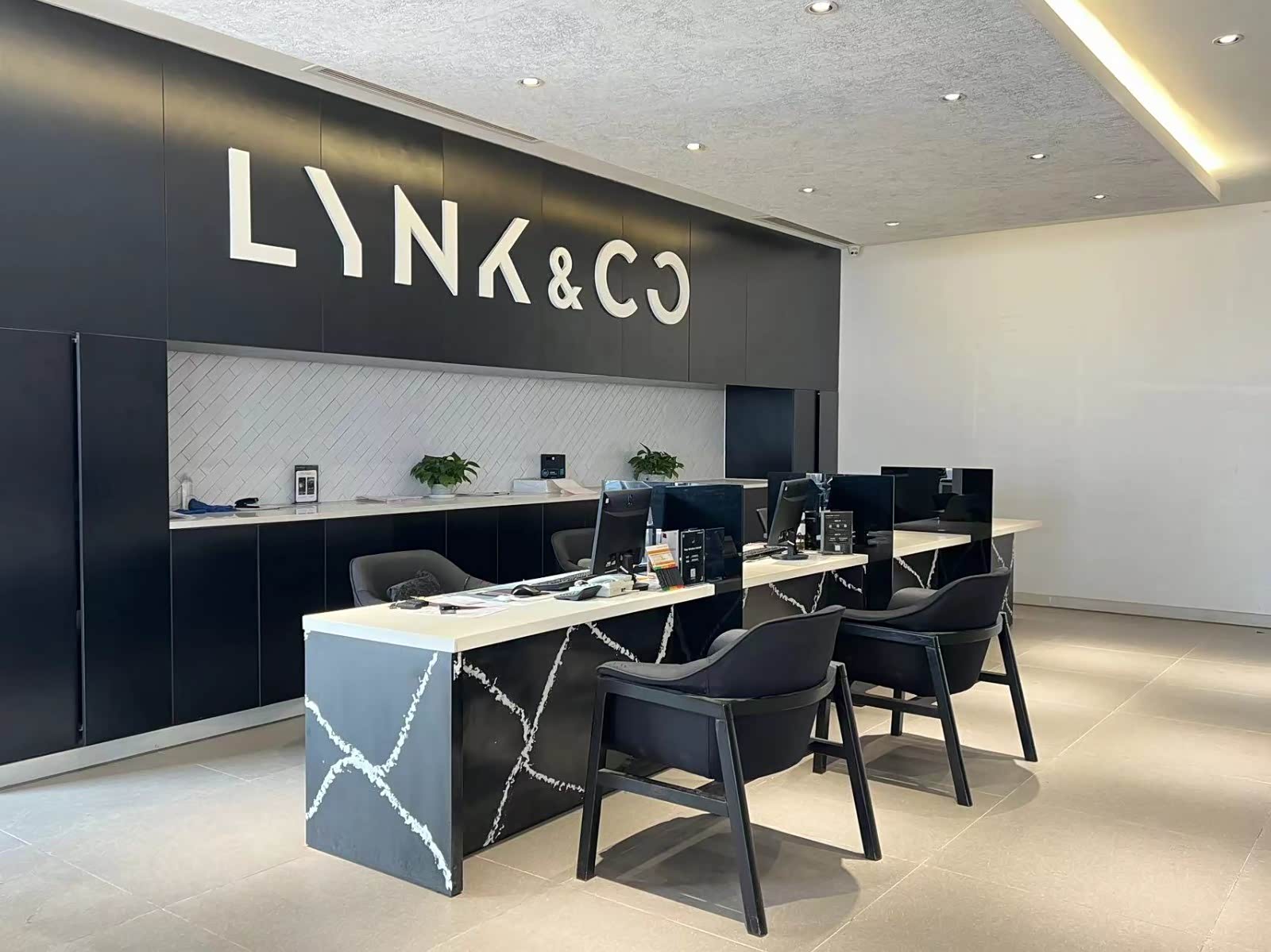 【广元东创领克4s店_经销商展厅图片】