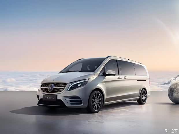 奔驰v级正价销售中售价4788万元起