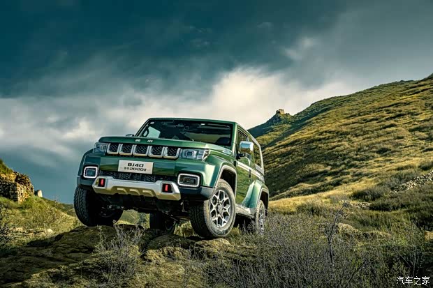 bj40荣耀来袭北京汽车售价1398万元起