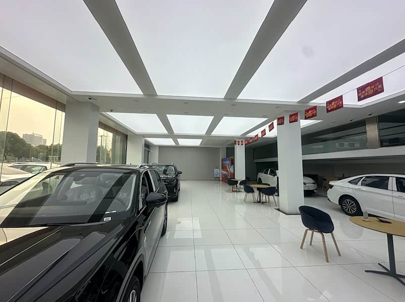 新车展示区