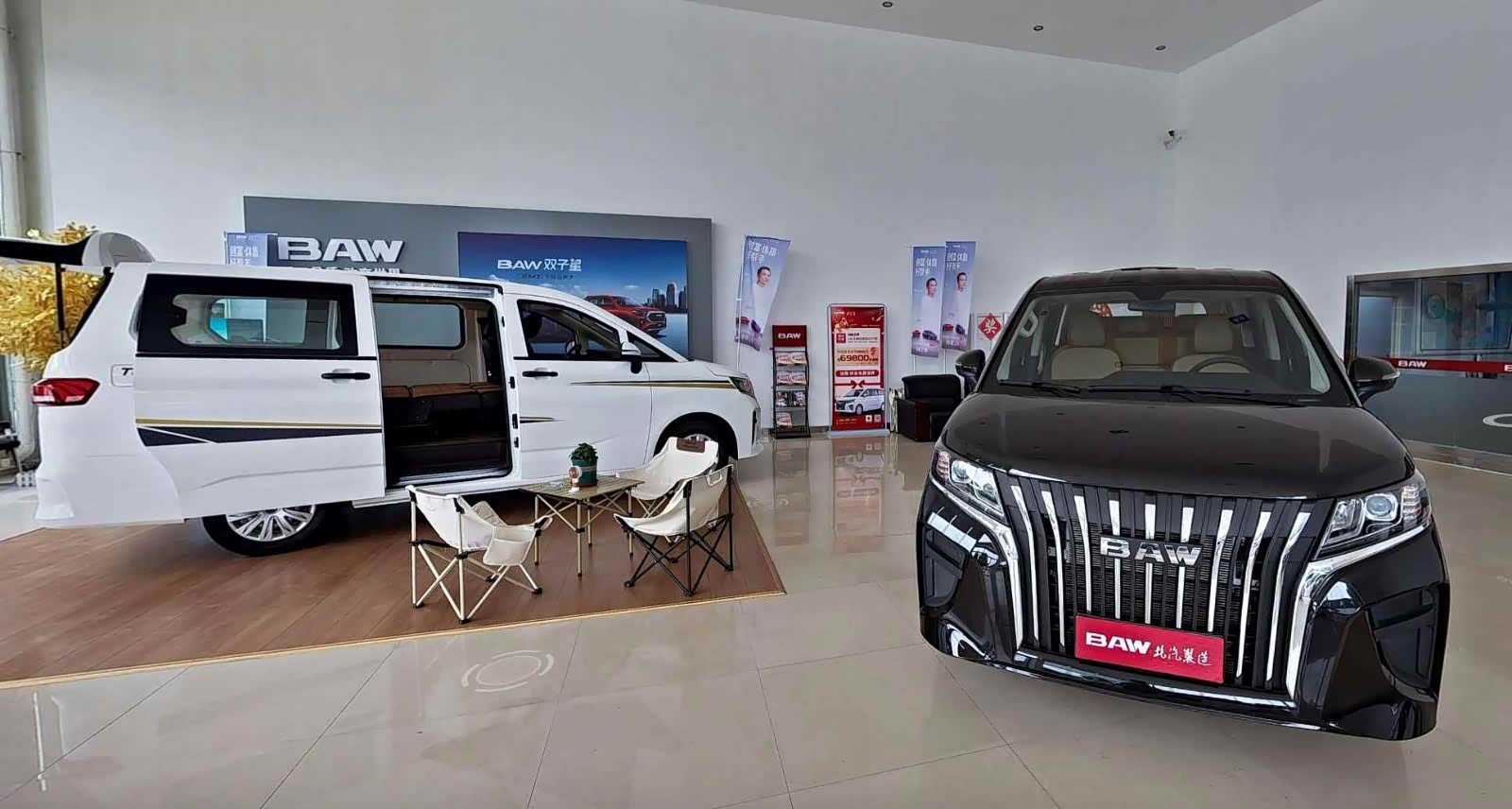 新车展示区