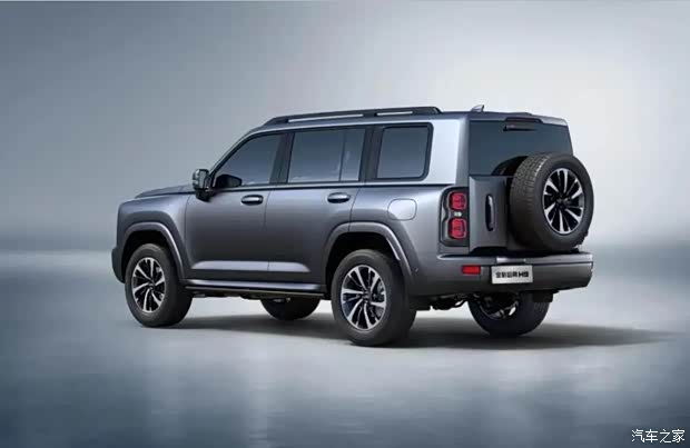 新一代哈弗h9现身超大方盒子