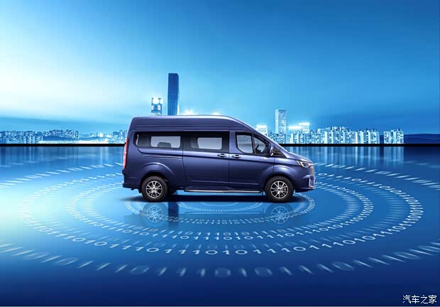 的通过性以及能载物能载人的实用性,成为了现代家庭出行的全能wang者