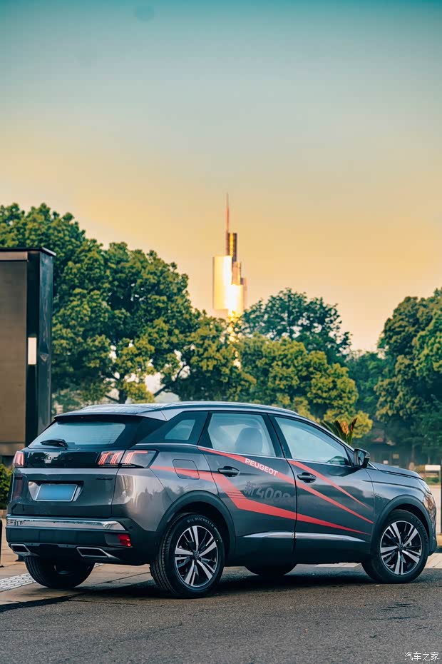 携手旅行达人,东风标致为你解锁更多出行灵感自4月13日"山海课堂"之