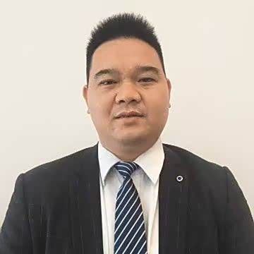 邝志臣