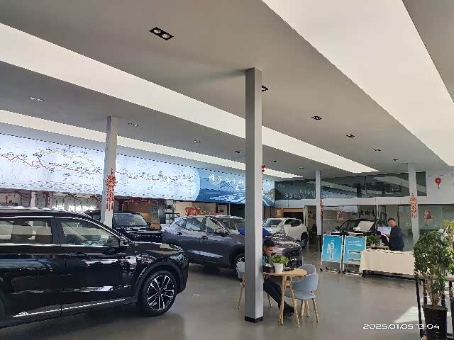 新车展示区