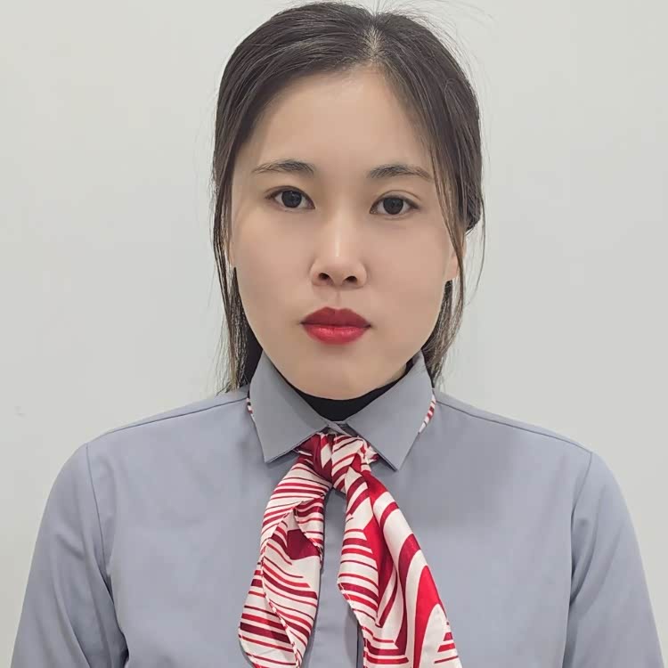 闫灵