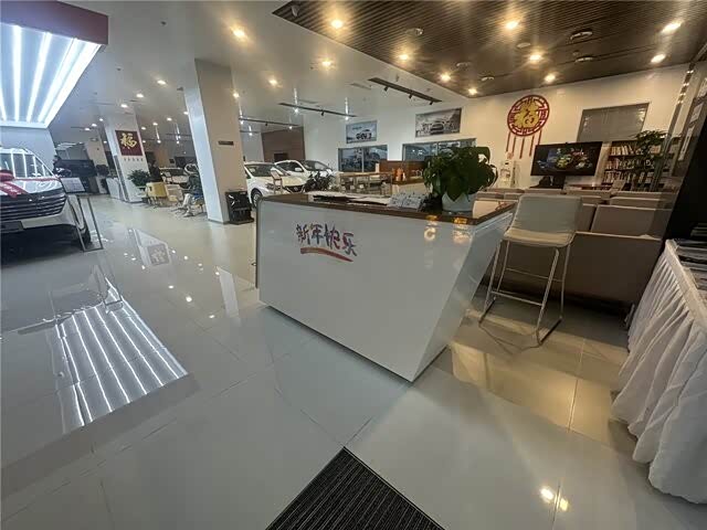 新车展示区