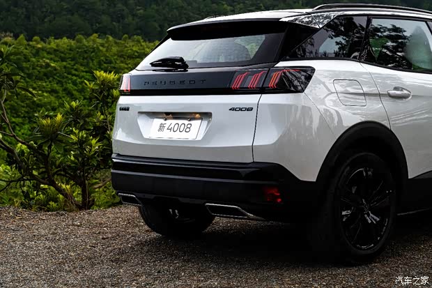 【国高规格仪式迎贵宾 标致4008化身"国宾车队座驾"_徐州富通东风标致