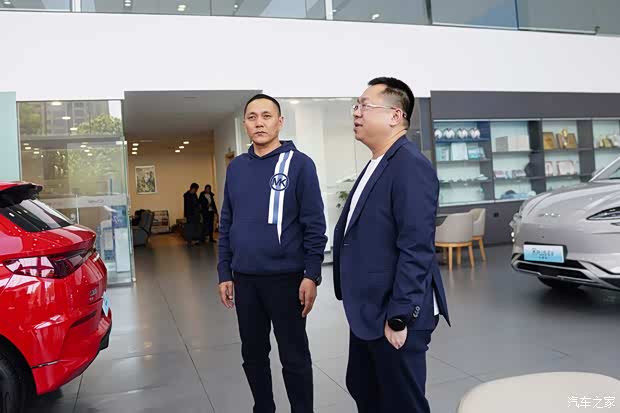 欢迎比亚迪海洋网总经理张卓先生一行莅临指导