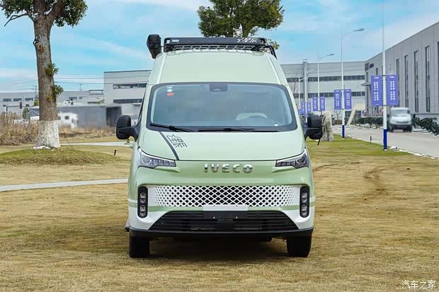 南京依维柯聚星露营车尽享自然与舒适