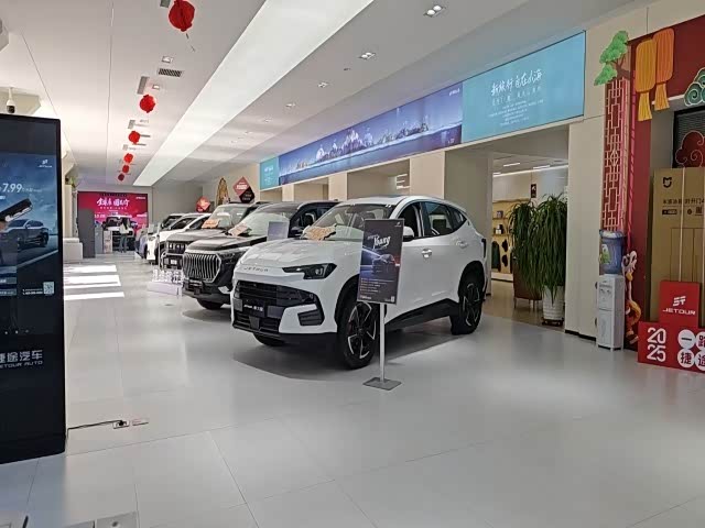 新车展示区