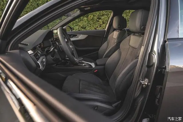 奥迪a4:动力升级 空间豪华 内饰舒适