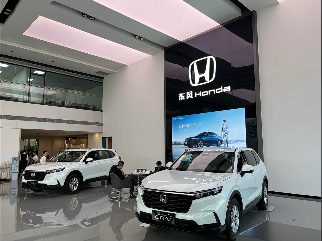 新车展示区