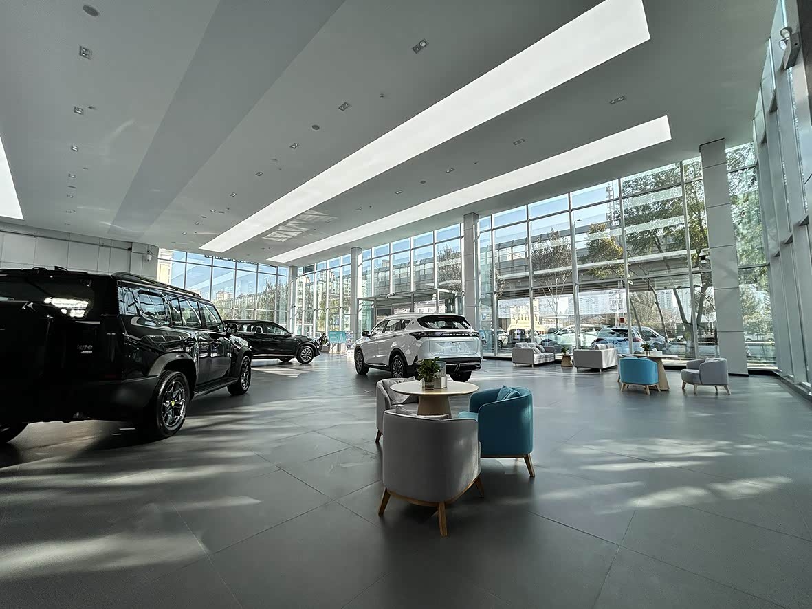 新车展示区