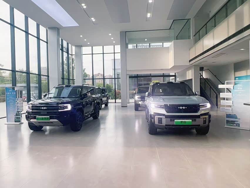 新车展示区