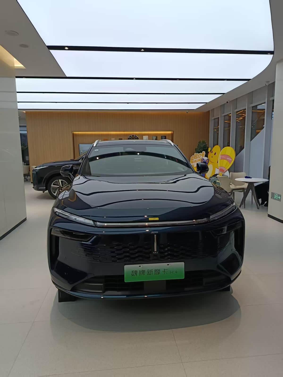 新车展示区