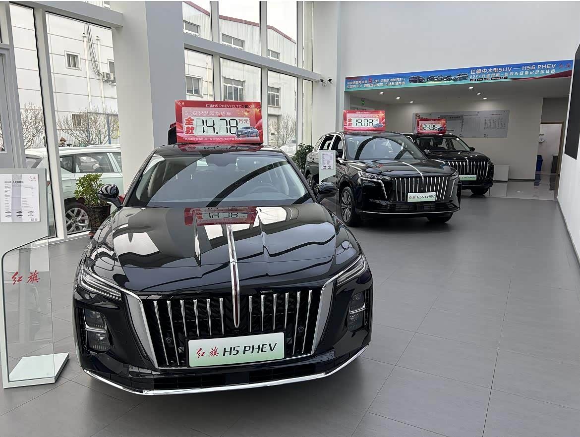 新车展示区